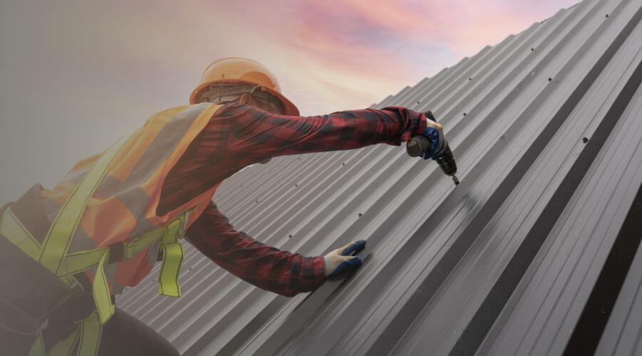 Professional gutter cleaning in Newhall, WV